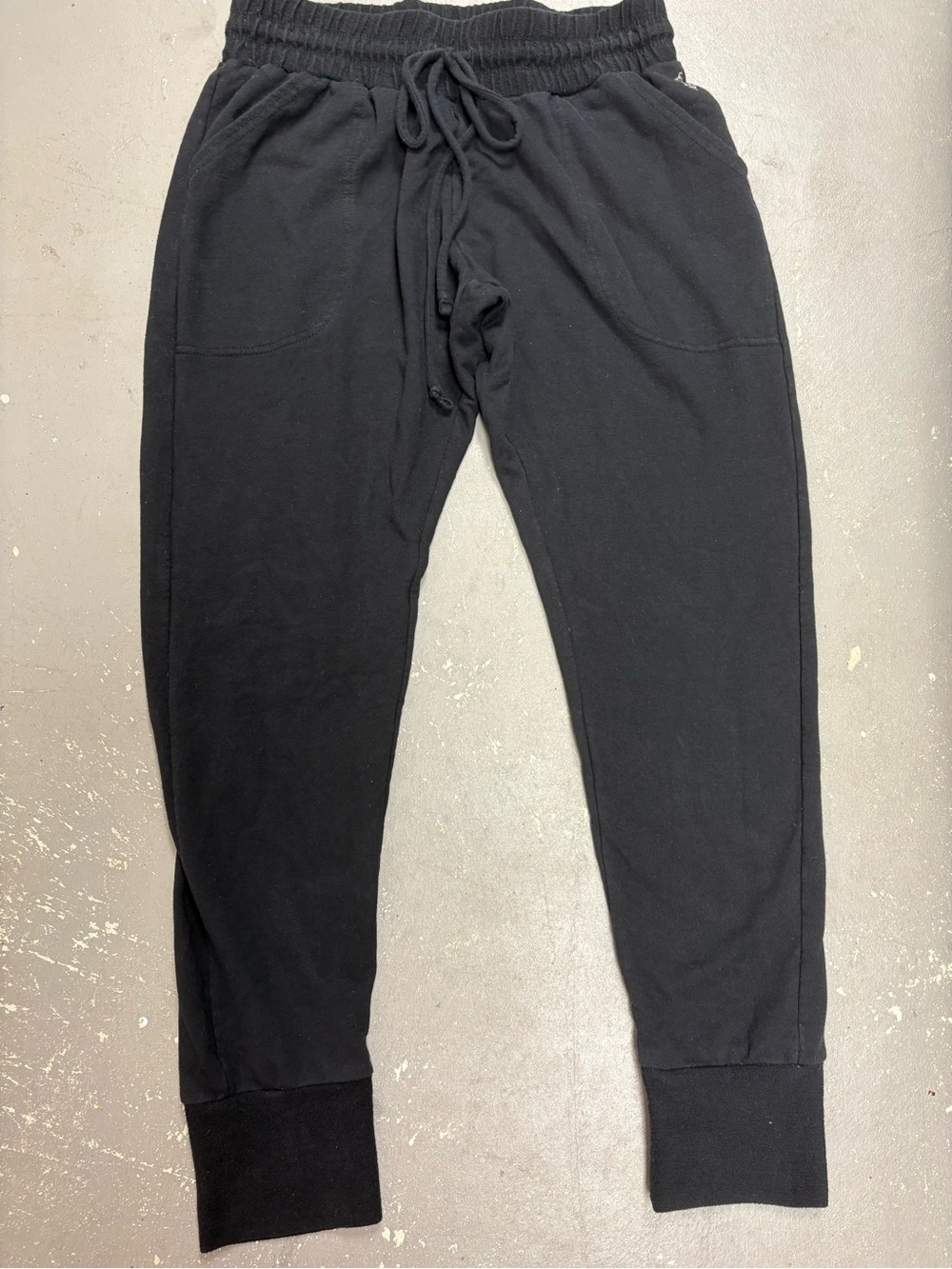 FP Movement Free People Black Sunny Skinny Sweatpants Joggers Womens Medium